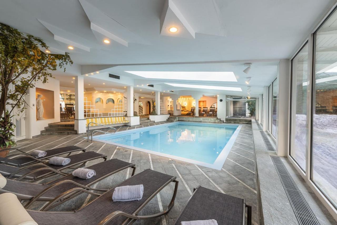Ferien & Wellnesshotel Windschar Brunico Exterior photo