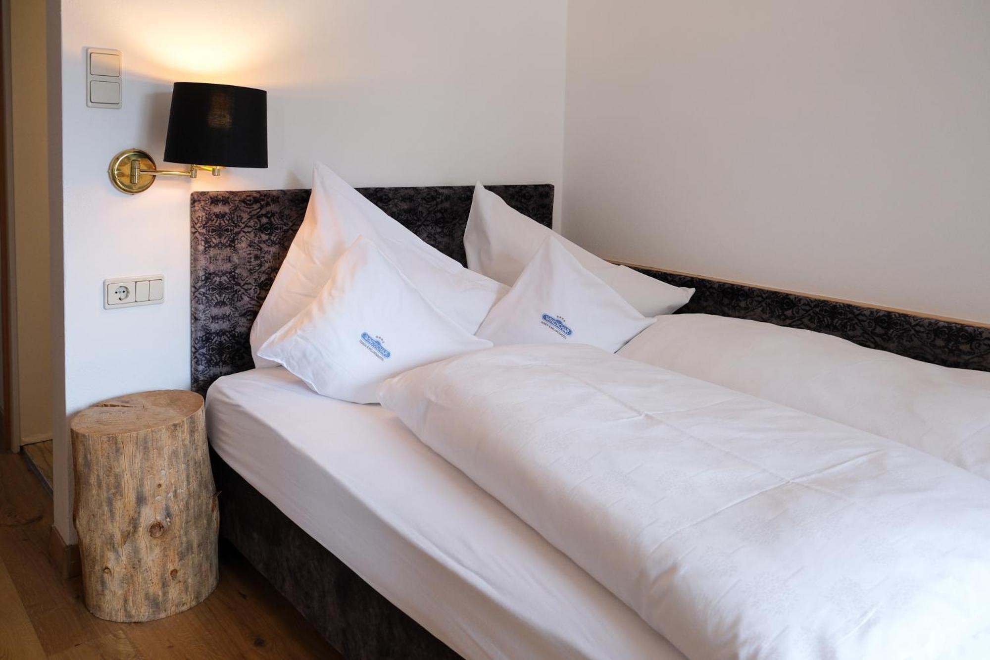 Ferien & Wellnesshotel Windschar Brunico Exterior photo